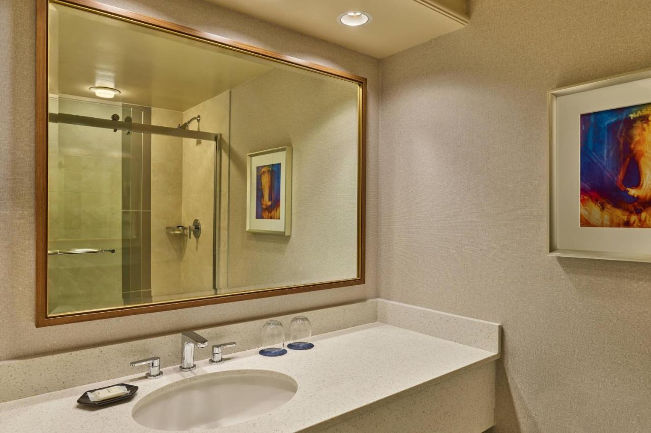 Sheraton Music City Nashville Airport Екстериор снимка
