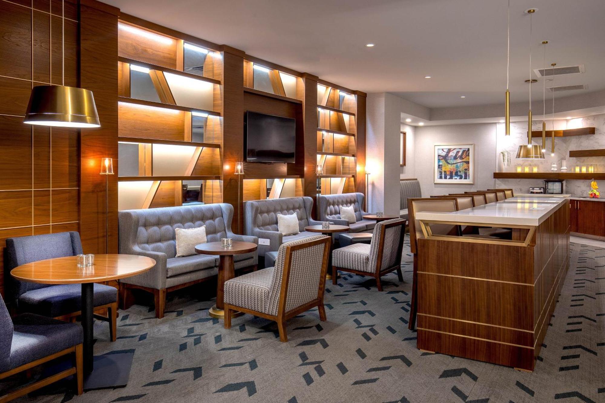 Sheraton Music City Nashville Airport Екстериор снимка