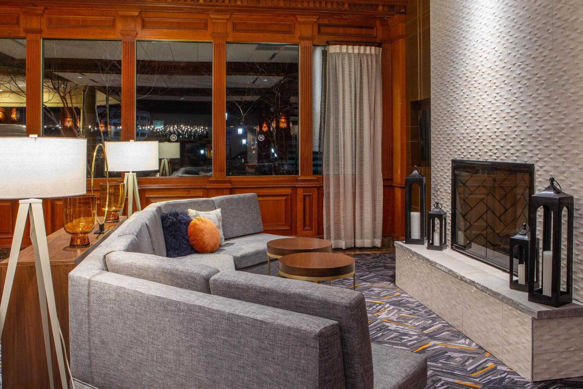 Sheraton Music City Nashville Airport Екстериор снимка