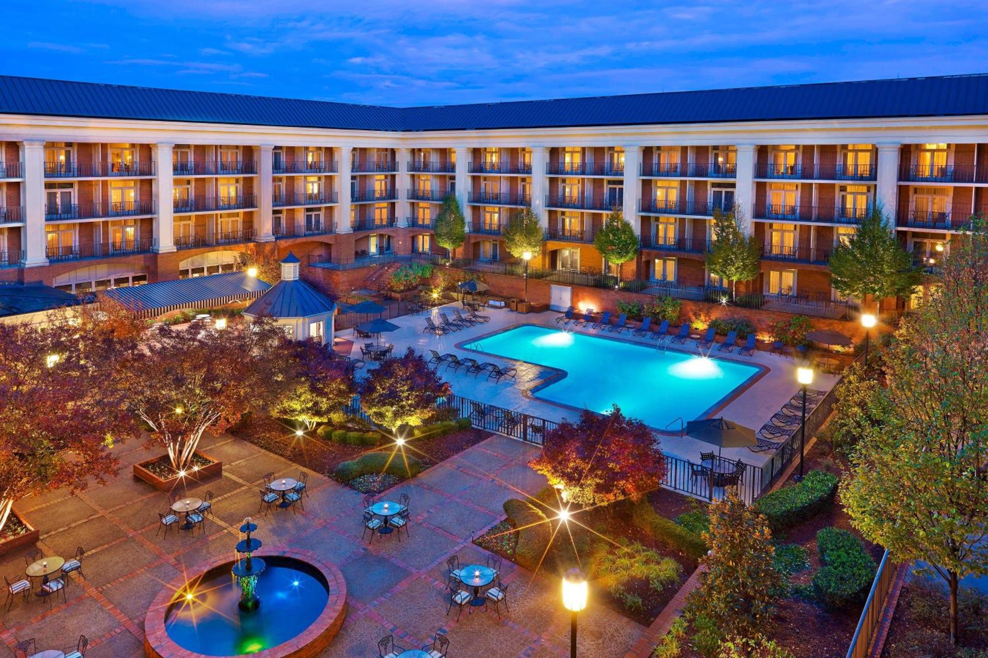 Sheraton Music City Nashville Airport Екстериор снимка
